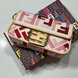 BRAND NEW FF BAG in pink